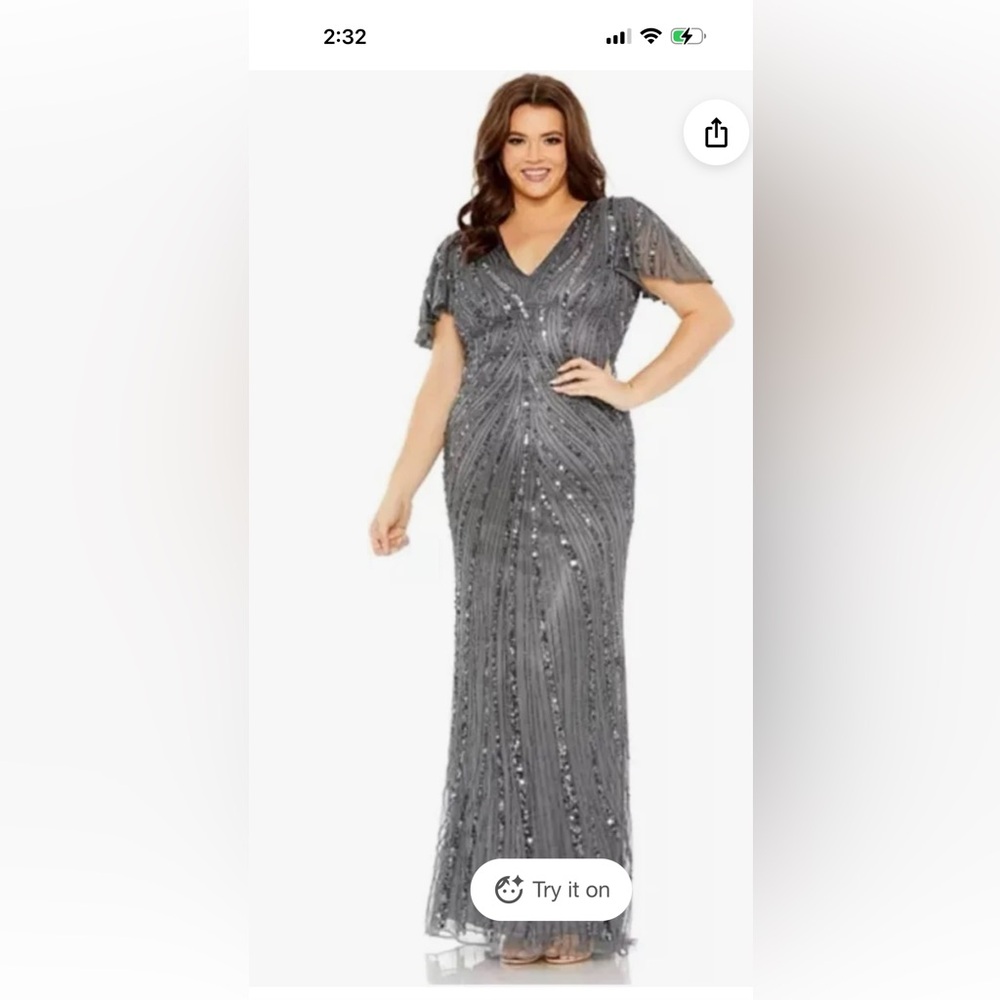 Mac Duggal Silver Sequin Embellished Flutter Sleeve Gown NWT 14W Petite